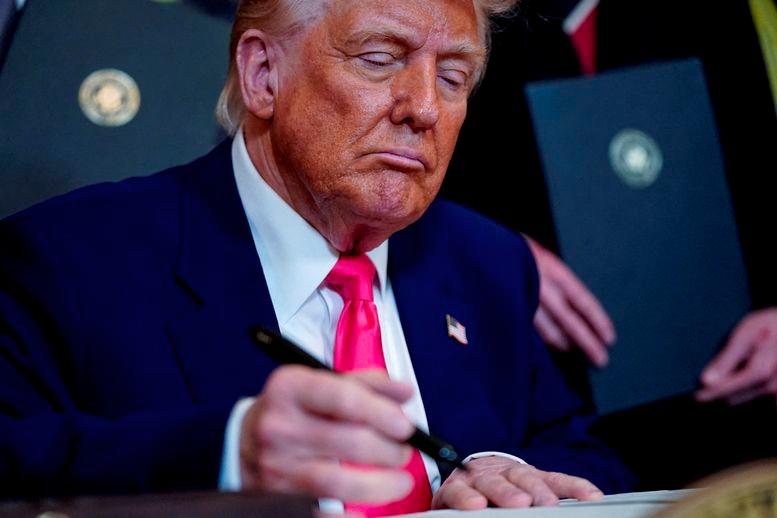 Trump issues order to block state climate change policies