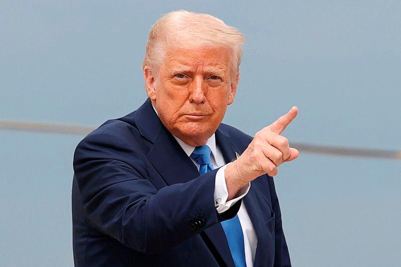 Trump open to auto tariff deal, plans pharma import duties