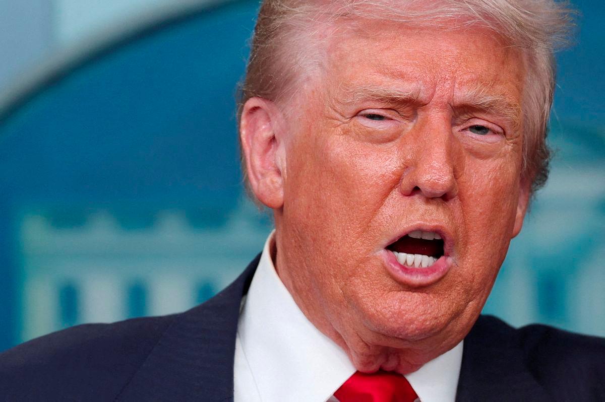 Trump proposes Putin-Zelenskiy Alaska meeting amid US-Russia talks Trump proposes Putin-Zelenskiy Alaska meeting amid US-Russia talks