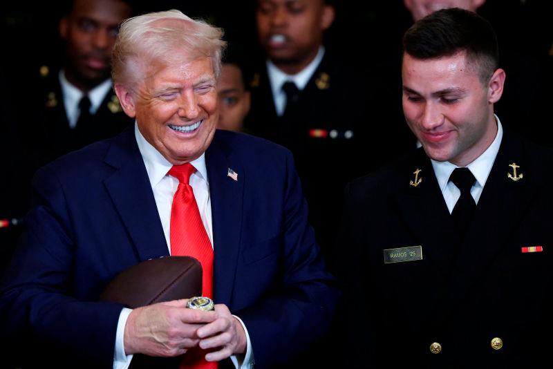 Trump the student learns to say 'MAGA' in Spanish