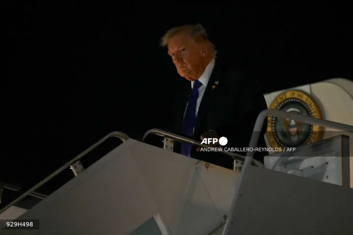 Trump warns Iran of US strikes amid major protests