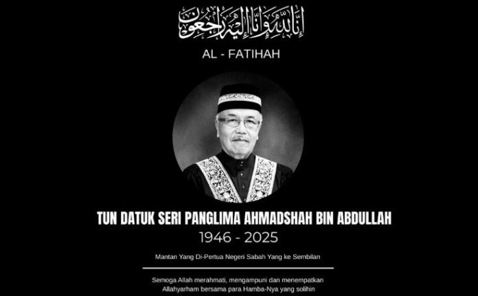 Tun Ahmadshah laid to rest at Kampung Inanam Laut Muslim cemetery