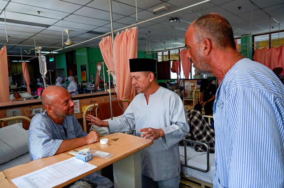 Turkish yacht captain survives 48-hour swim after sinking near Pulau Yu
