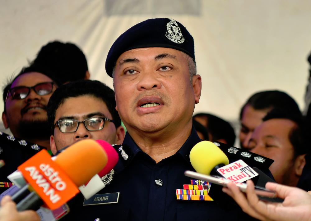 Two arrested for violation of sale of firecrackers, fireworks permit