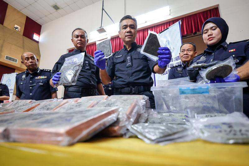 Two held, cannabis worth RM500,000 seized in Kepala Batas - Bukit Aman NCID Two held, cannabis worth RM500,000 seized in Kepala Batas - Bukit Aman NCID