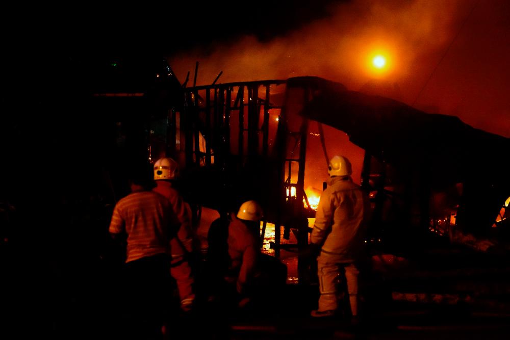 Two men burnt in house fire in Alor Setar Two men burnt in house fire in Alor Setar