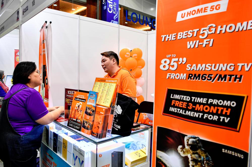 U Mobile signs MoU with CIMB to finance 5G network rollout U Mobile signs MoU with CIMB to finance 5G network rollout
