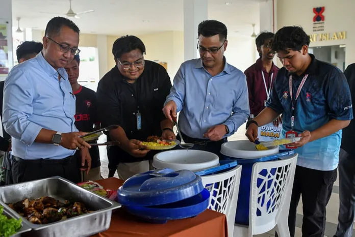 UMK lancar Dapur Siswa MADANI bantu pelajar B40 tangani kos sara hidup UMK lancar Dapur Siswa MADANI bantu pelajar B40 tangani kos sara hidup