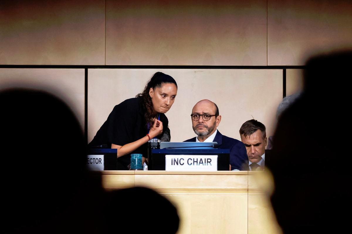 UN pushes for global plastics treaty amid pollution crisis in Geneva UN pushes for global plastics treaty amid pollution crisis in Geneva