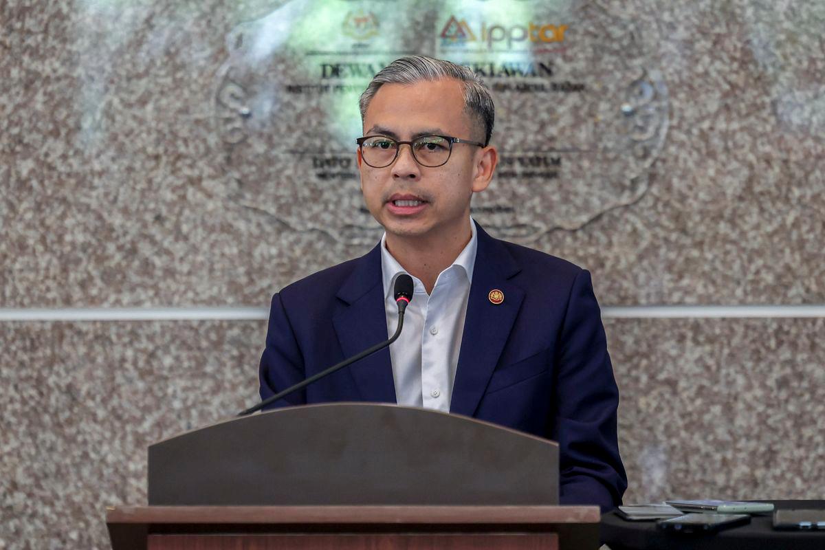 UPSI tragedy: MADANI govt announces RM10,000 aid for each family of perished victims UPSI tragedy: MADANI govt announces RM10,000 aid for each family of perished victims