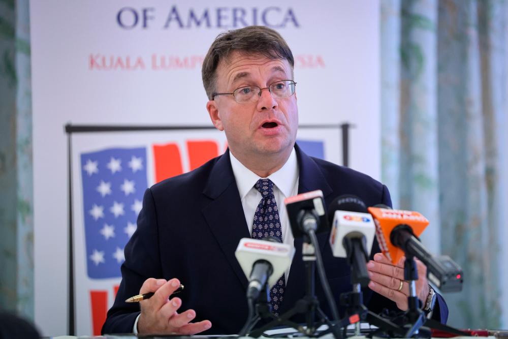 US Ambassador Kagan issues ‘ice bucket challenge’ to Tengku Zafrul
