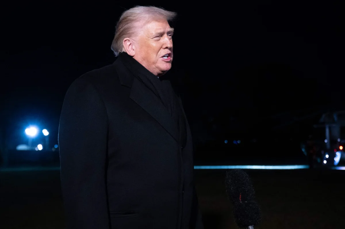 Trump confirms US naval fleet moving towards Iran amid tensions Trump confirms US naval fleet moving towards Iran amid tensions