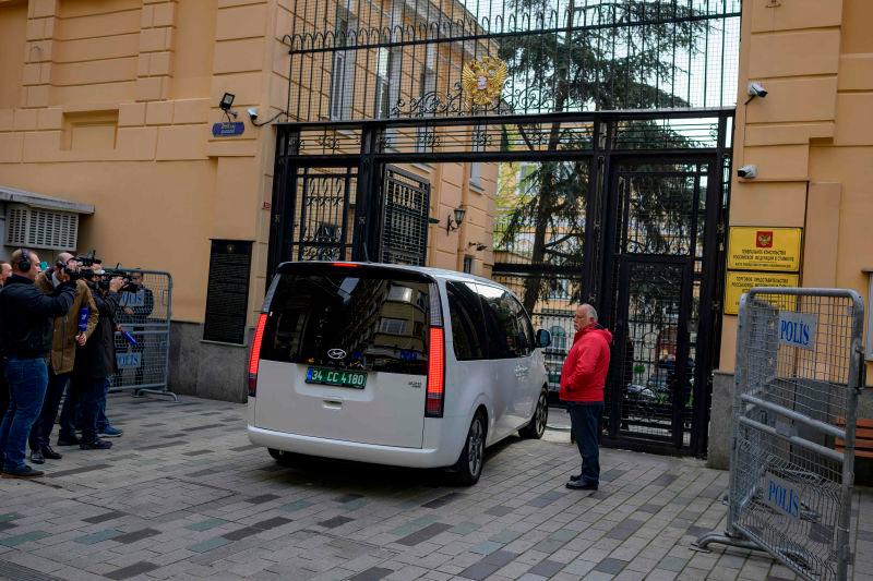 US, Russia delegations arrive for talks in Istanbul on diplomatic missions