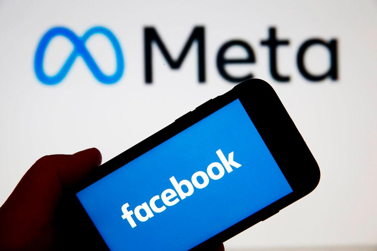 US senators demand Meta probe over AI chatbot policies for kids