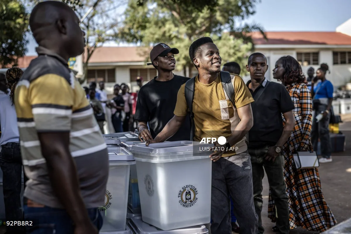 Uganda_votes_under_internet_blackout_and_police_crackdown