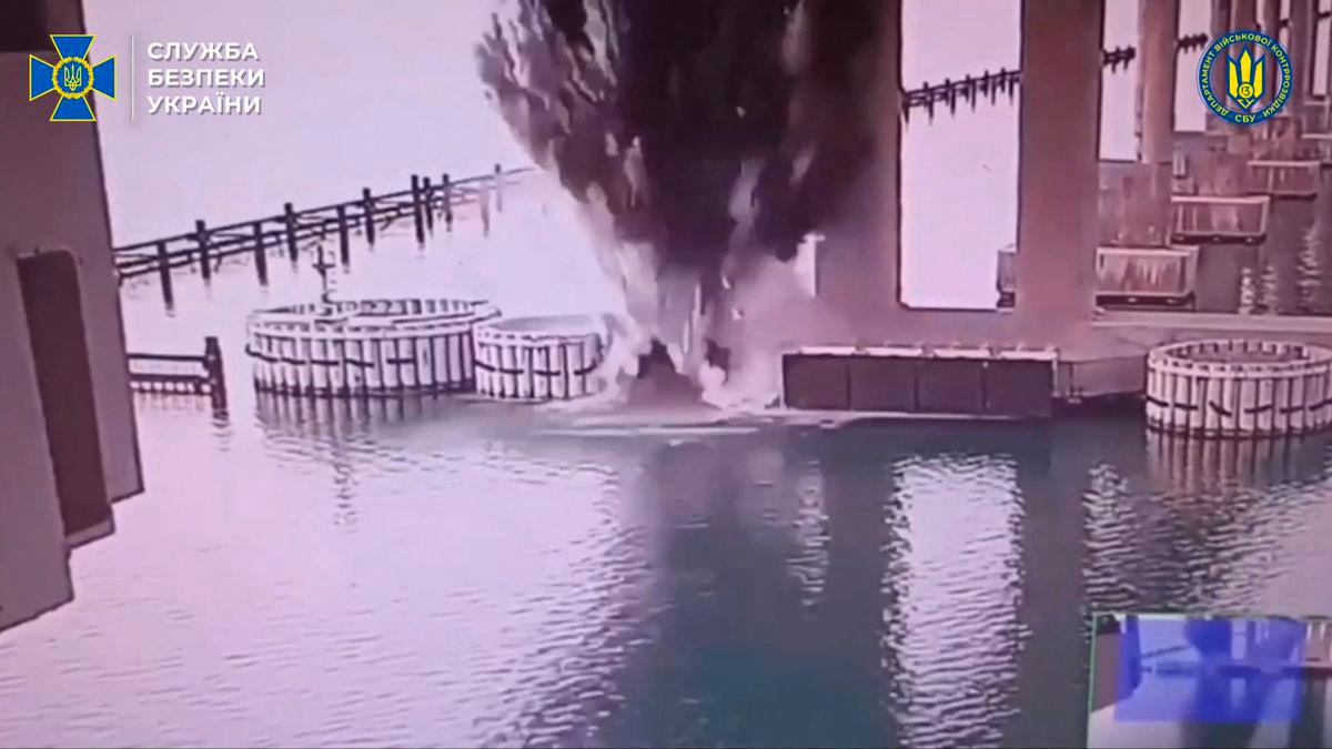 Ukraine claims fresh attack on Crimean bridge Ukraine claims fresh attack on Crimean bridge