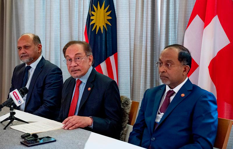 Various sectors expected to benefit from synergies, lucrative returns from WEF - Anwar Various sectors expected to benefit from synergies, lucrative returns from WEF - Anwar