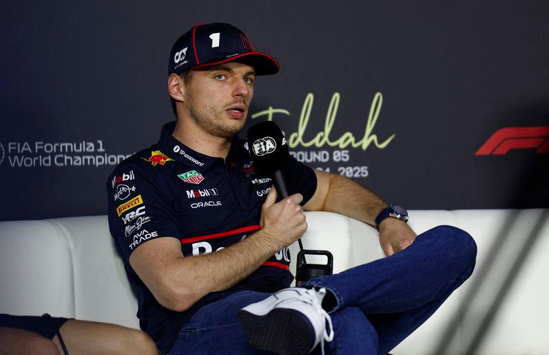 Verstappen 'very relaxed' about his F1 future Verstappen 'very relaxed' about his F1 future
