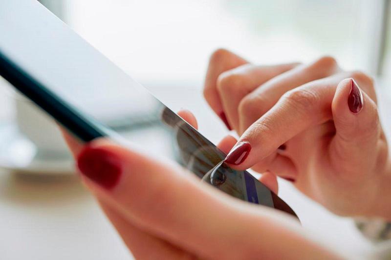 Wanita dakwa tuan rumah melakukan gangguan seksual melalui WhatsApp, cetus kemarahan netizen Wanita dakwa tuan rumah melakukan gangguan seksual melalui WhatsApp, cetus kemarahan netizen