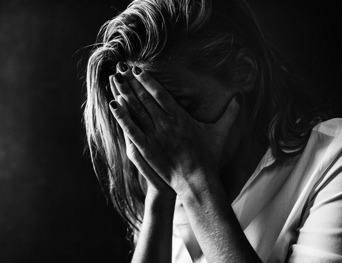 Woman claims of being beaten and threatened by ex-boyfriend for failing to give him money Woman claims of being beaten and threatened by ex-boyfriend for failing to give him money
