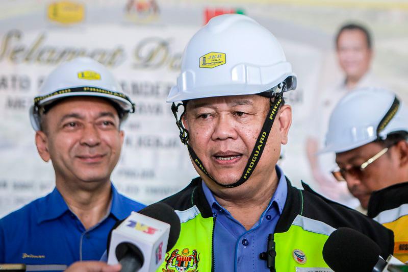 Works Ministry working with stakeholders to resolve delayed MEX II Project - Nanta Works Ministry working with stakeholders to resolve delayed MEX II Project - Nanta