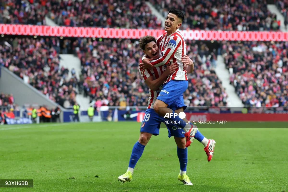Yamal dazzles as Barca go top, Atletico keep pace