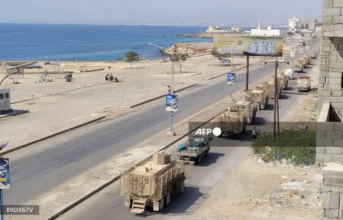 Yemen province launches peaceful bid to reclaim military bases