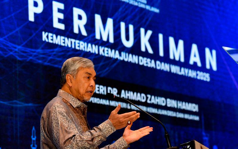 Zahid proposes third-party evaluations for KKDW initiatives Zahid proposes third-party evaluations for KKDW initiatives