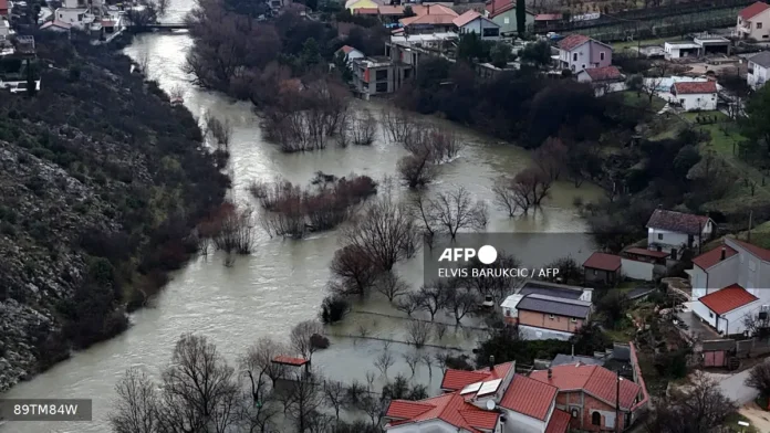 bosniaweatherflood One dead as snow and rain cause floods, power cuts in Balkans