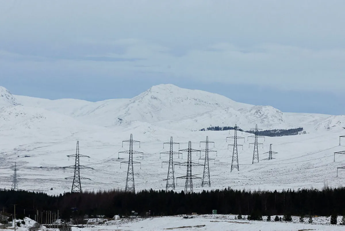 europe-weather-britain (1) Widespread power cuts, travel disrupted as Storm Goretti hammers northern Europe