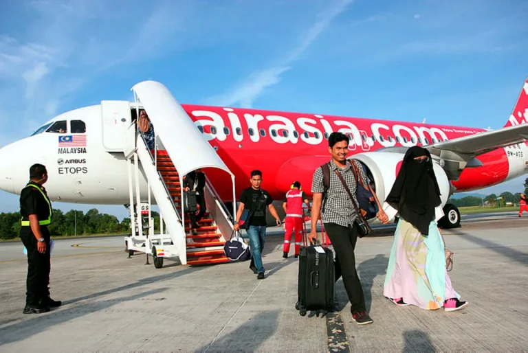 AirAsia X akan dinamakan semula sebagai AirAsia mulai 19 Januari