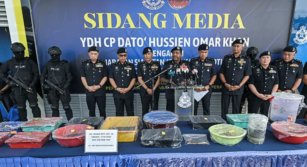 Polis rampas dadah bernilai RM37.3 juta dari stor banglo di Ipoh