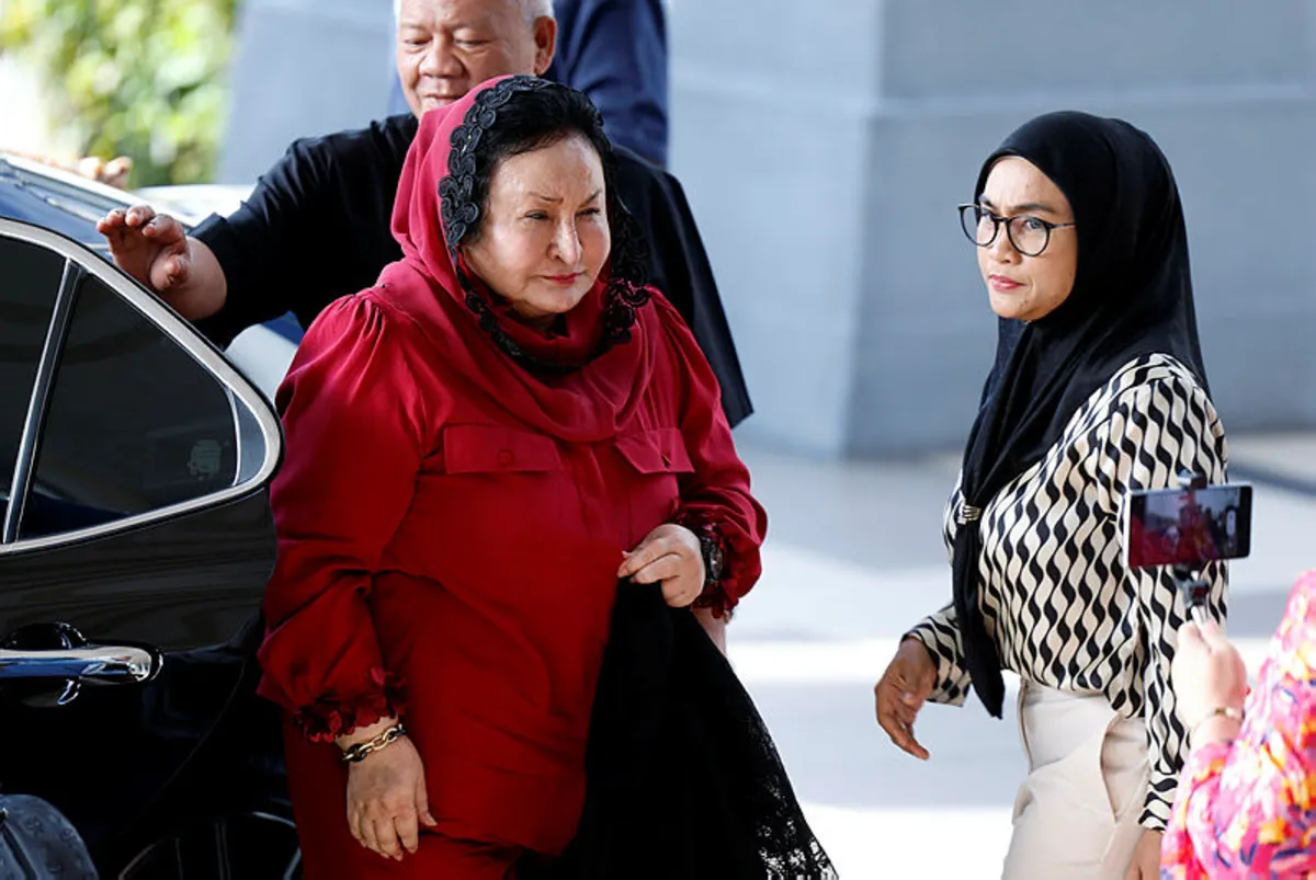 rosmah-mansor (1) Rosmah Mansor gets passport back temporarily to visit daughter in Singapore