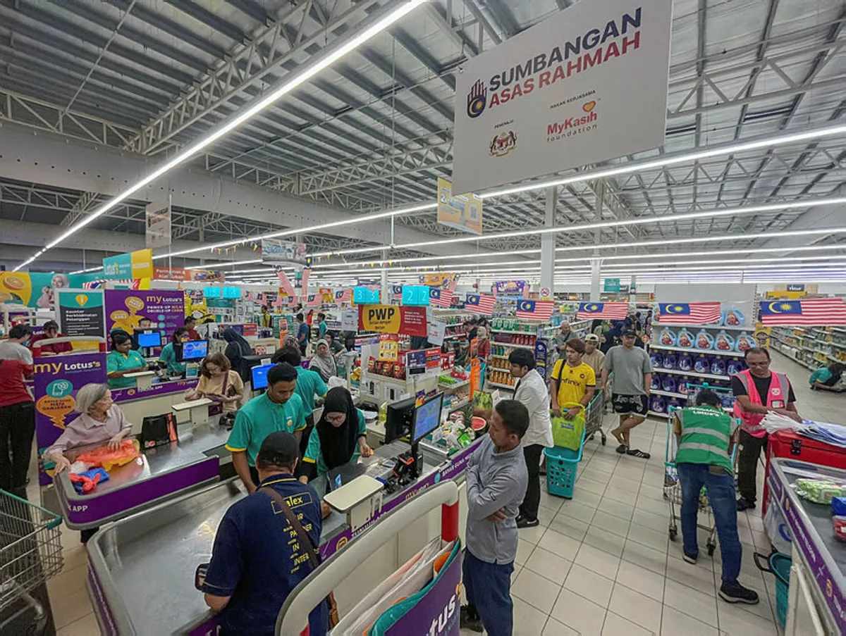 sara (1) Peniaga kecil nikmati manfaat program SARA selepas pengembangan premis