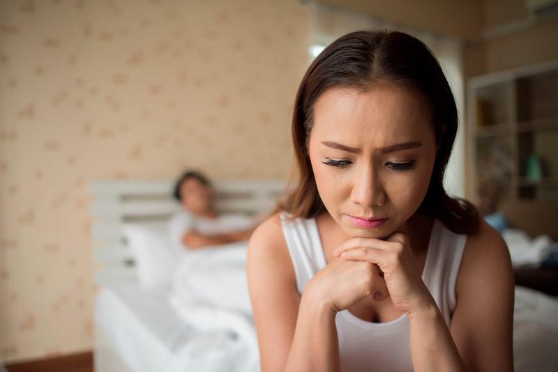 Man marries wife for her high income, threatens to leave if she stops working Man marries wife for her high income, threatens to leave if she stops working