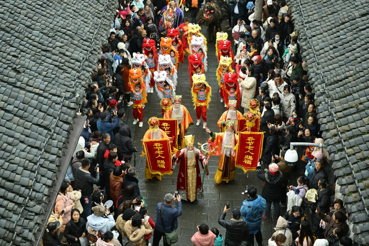 China's Langzhong Ancient City extends a global invitation to experience authentic festivities
