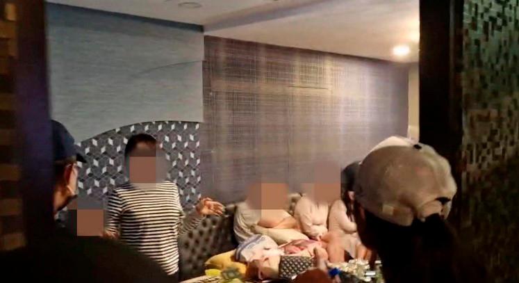 11 South Koreans arrested in raid on unlicensed entertainment centre 