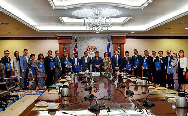 15 economics specialists appointed as JKPKKE experts 15 economics specialists appointed as JKPKKE experts