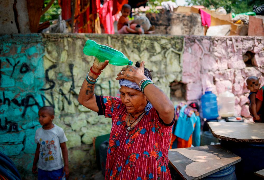 19 die due to heatstroke in Delhi, surrounding areas 19 die due to heatstroke in Delhi, surrounding areas