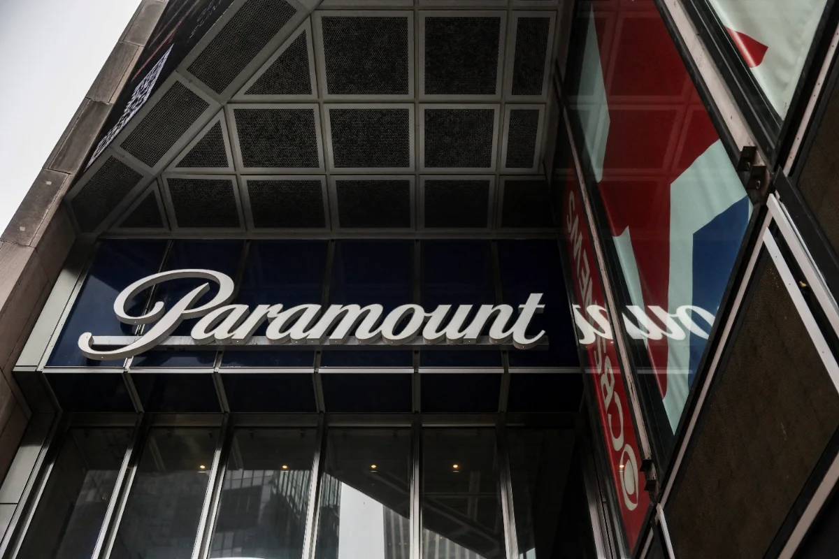 Warner Bros. opens door to Paramount in media mega-deal battle