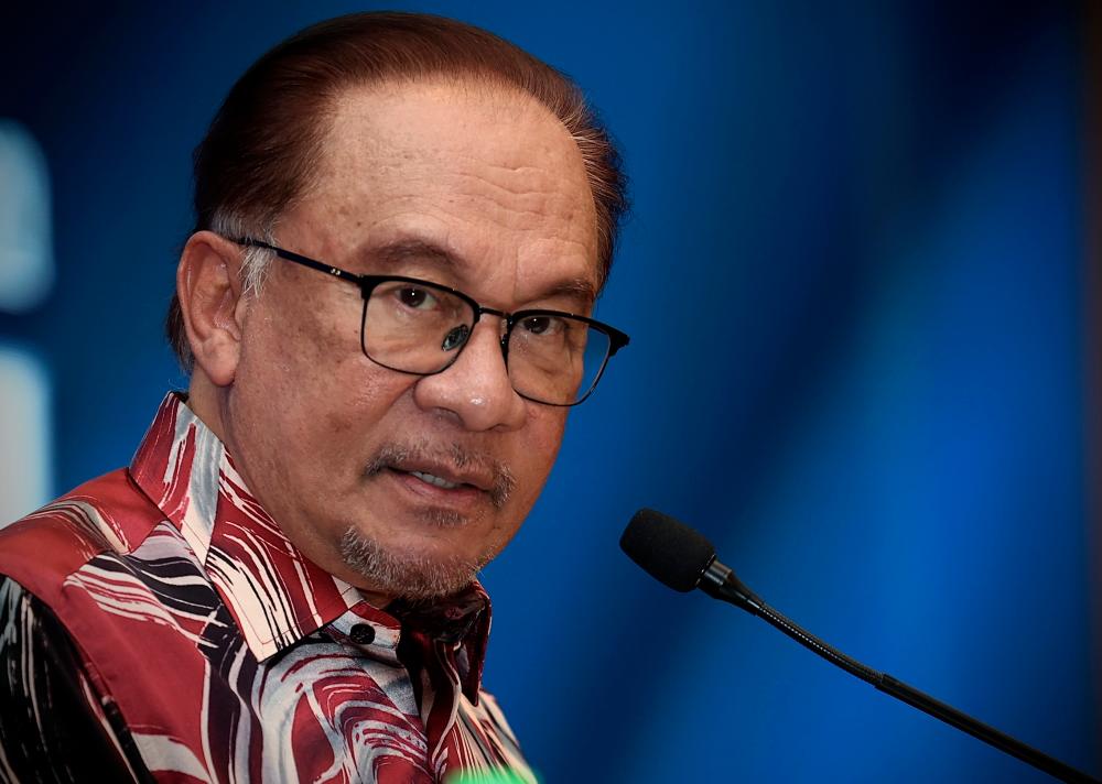 30-day visa free entry for visitors from China, India beginning Dec 1 - PM Anwar