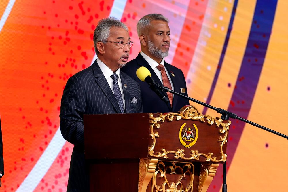 Agong gesa tenaga kerja Malaysia utamakan pembelajaran sepanjang hayat Agong gesa tenaga kerja Malaysia utamakan pembelajaran sepanjang hayat