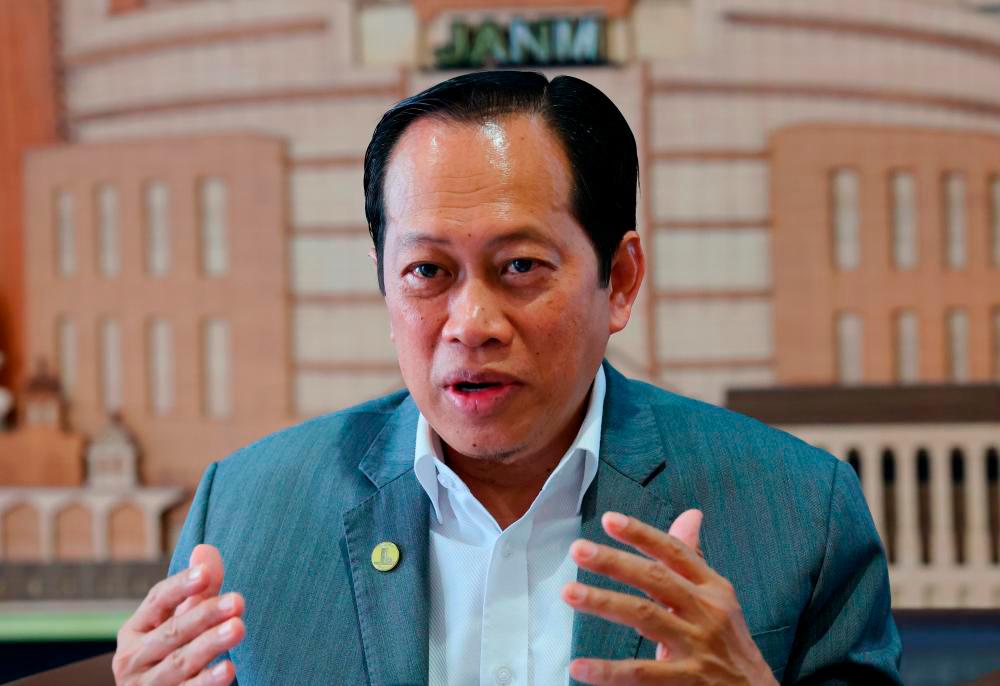 Ahmad: Govt hopes pressure on ringgit will reduce after US debt ceiling issue is resolved