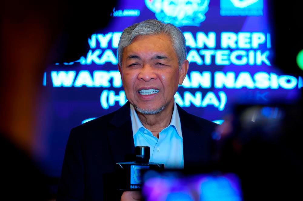 Ahmad Zahid: Rakyat Terengganu perlu bangkit, sokong Kerajaan Perpaduan Ahmad Zahid: Rakyat Terengganu perlu bangkit, sokong Kerajaan Perpaduan