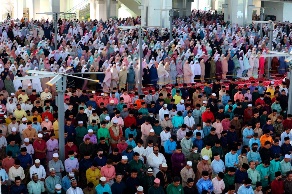 Aidilfitri 2023 meriah, pertama dalam tiga tahun tidak ditetap SOP khas