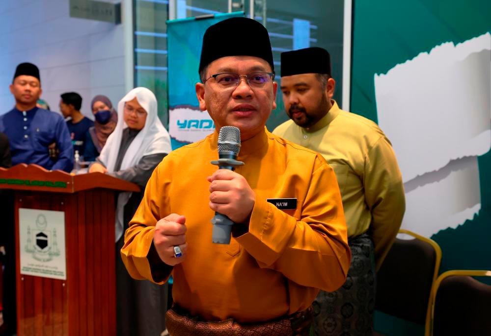 Aidilfitri date to be discussed in Fatwa Committee of National Council