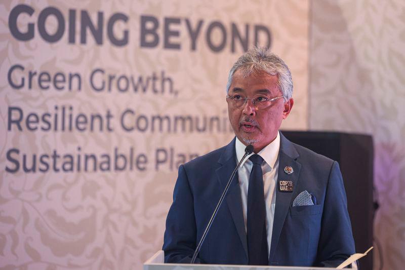 Al-Sultan Abdullah urges Federal action on safety of Kuantan-Segamat route Al-Sultan Abdullah urges Federal action on safety of Kuantan-Segamat route