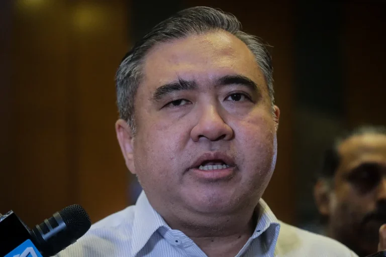 Loke backs operation against ‘tonto’, promises stricter enforcement