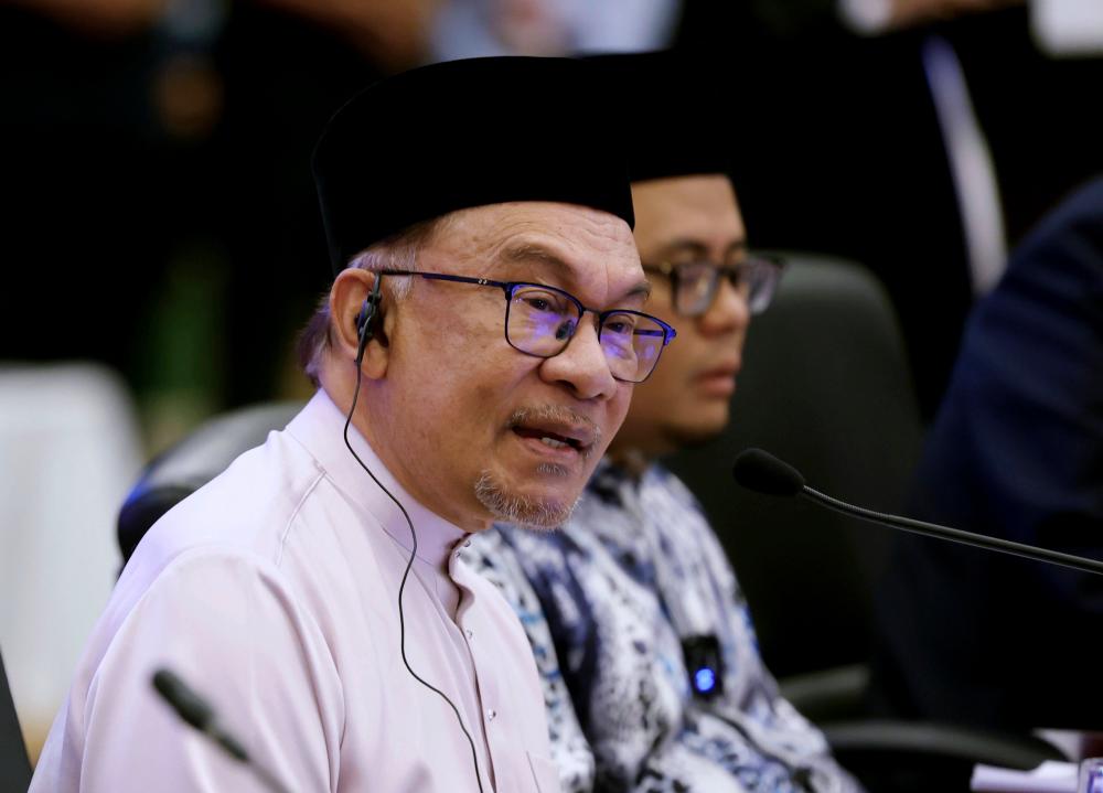 Anwar: ‘Allah’ issue should be discussed behind closed doors to avoid confusion Anwar: ‘Allah’ issue should be discussed behind closed doors to avoid confusion