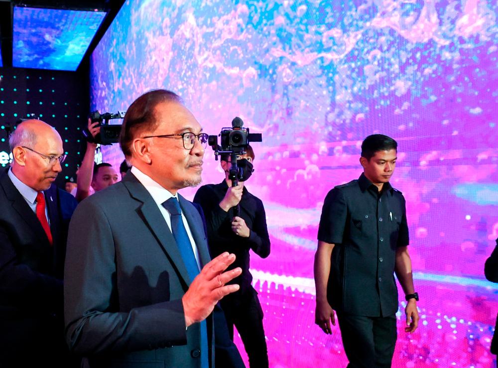 Anwar: Malaysia scores landmark win against Sulu claimants
